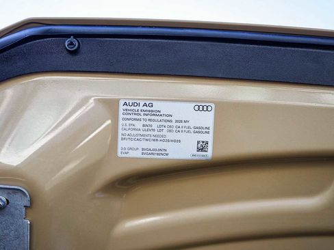 Used 2025 Audi Q7 Premium Plus w/ Premium Plus Package image 31