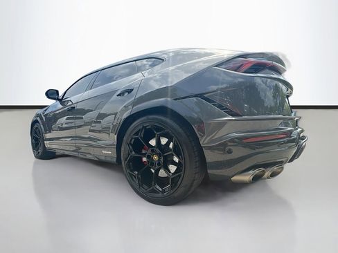 Used 2024 Lamborghini Urus Performante image 44