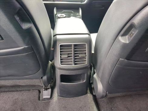 Used 2023 Kia Sportage X-Line AWD/4WD image 15