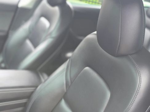 Used 2023 Tesla Model 3 Standard Range RWD image 26