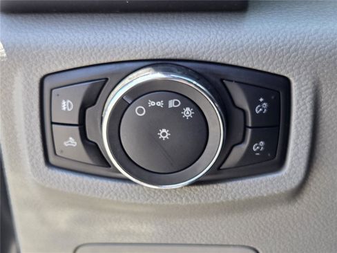 Used 2016 Ford F150 XLT RWD image 19