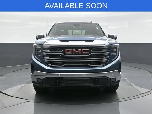 Used 2024 GMC Sierra 1500 SLT AWD/4WD image 2