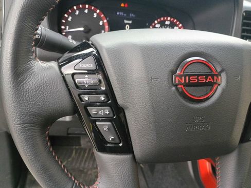 Used 2024 Nissan Frontier PRO-4X w/ Off-Road Protection Package image 22