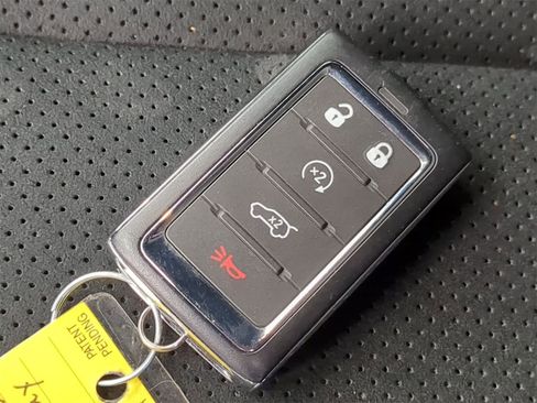 Certified 2024 Jeep Grand Cherokee Altitude image 39