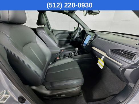 Certified 2025 Subaru Forester Limited image 36