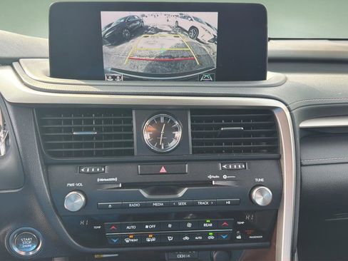 Certified 2021 Lexus RX 350L Premium w/ Premium Package image 34