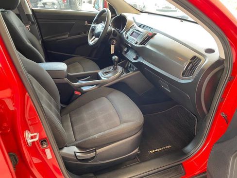 Used 2012 Kia Sportage LX FWD image 16