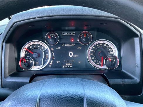Used 2018 RAM 1500 Outdoorsman AWD/4WD image 13