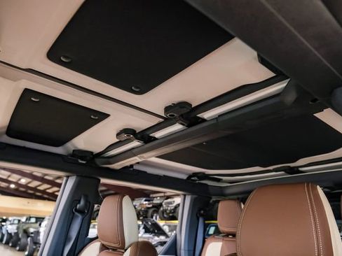 Used 2025 Ford Bronco Raptor image 18