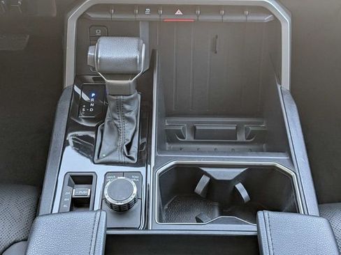 Used 2023 Toyota Tundra SR5 w/ SR5 Premium Package AWD/4WD image 19