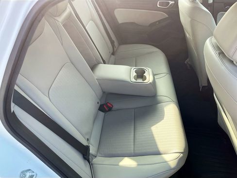 Used 2023 Honda Civic EX-L image 27