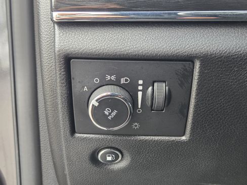 Used 2018 Jeep Grand Cherokee Trailhawk AWD/4WD image 22