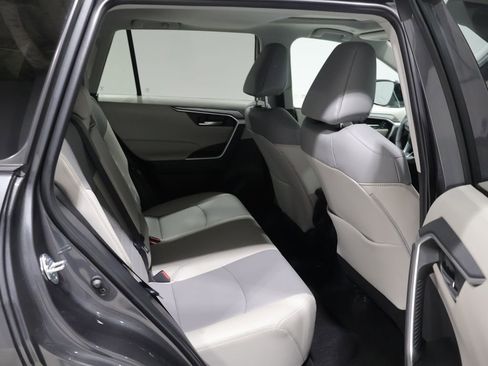 Used 2025 Toyota RAV4 XLE Premium w/ Weather Package AWD/4WD image 20