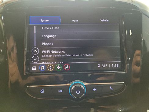 Used 2020 Chevrolet Traverse LS w/ LPO, Floor Liner Package FWD image 25