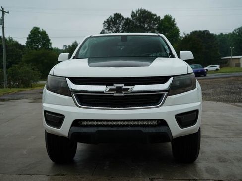 Used 2018 Chevrolet Colorado W/T w/ WT Convenience Package AWD/4WD image 16