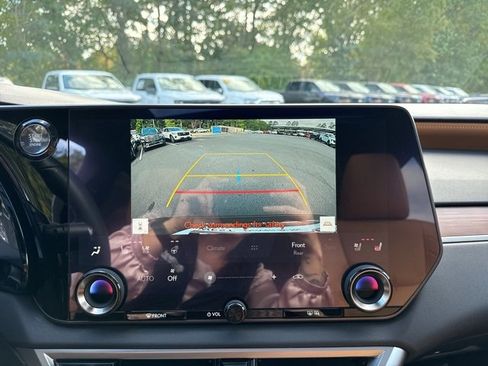 Used 2023 Lexus RX 350 FWD image 17