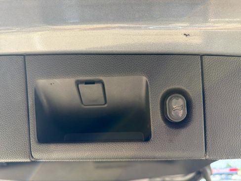 Used 2019 Chevrolet Tahoe LT RWD image 41
