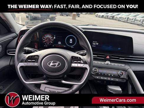 Certified 2024 Hyundai Elantra SEL w/ Convenience Package FWD image 16