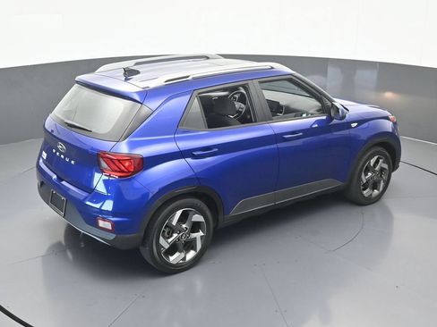 Used 2022 Hyundai Venue SEL FWD image 44