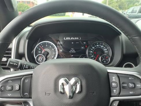 Used 2025 RAM 1500 Big Horn AWD/4WD image 26