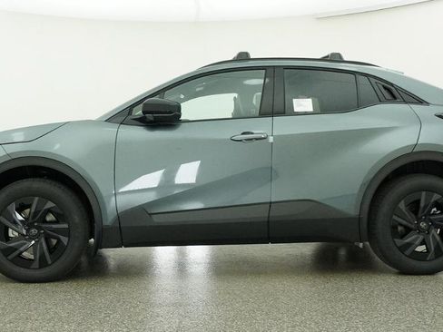 New 2026 Toyota C-HR AWD/4WD image 54