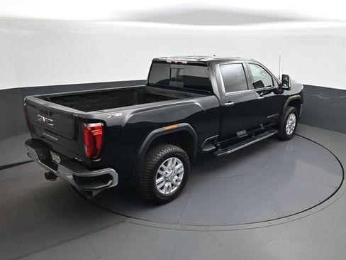 Certified 2023 GMC Sierra 2500 SLT w/ SLT Premium Package AWD/4WD image 17