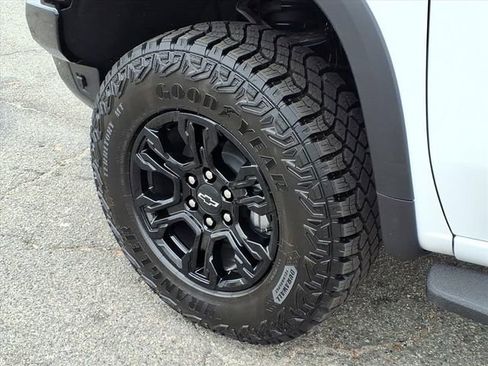 New 2026 Chevrolet Silverado 1500 ZR2 w/ Dark Appearance Package image 5