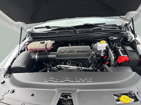 Used 2022 RAM 1500 Big Horn AWD/4WD image 17