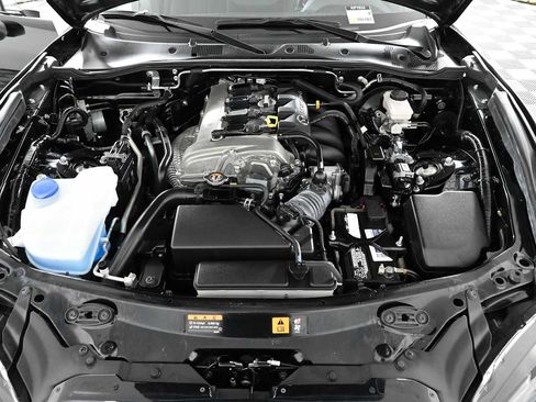 Used 2024 MAZDA MX-5 Miata RF Grand Touring RWD image 31
