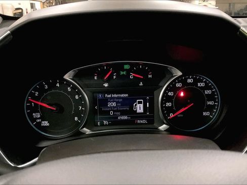 Used 2024 Chevrolet Equinox LT AWD/4WD image 19