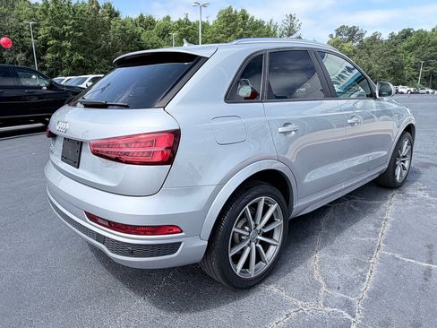 Used 2018 Audi Q3 2.0T Premium FWD image 6