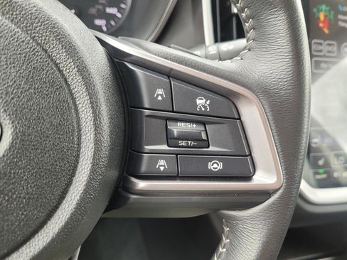 Used 2025 Subaru Ascent Premium image 8