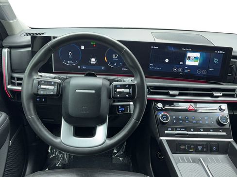 Used 2024 Hyundai Santa Fe Limited image 18