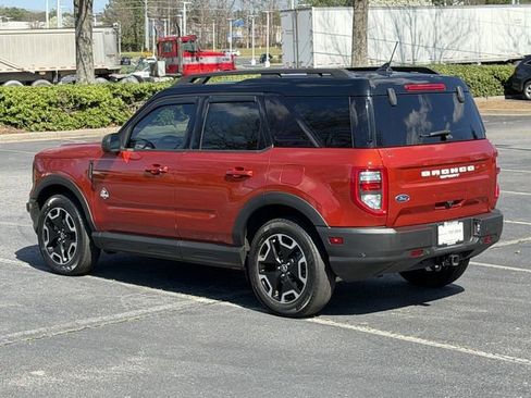 Used 2022 Ford Bronco Sport Outer Banks image 9