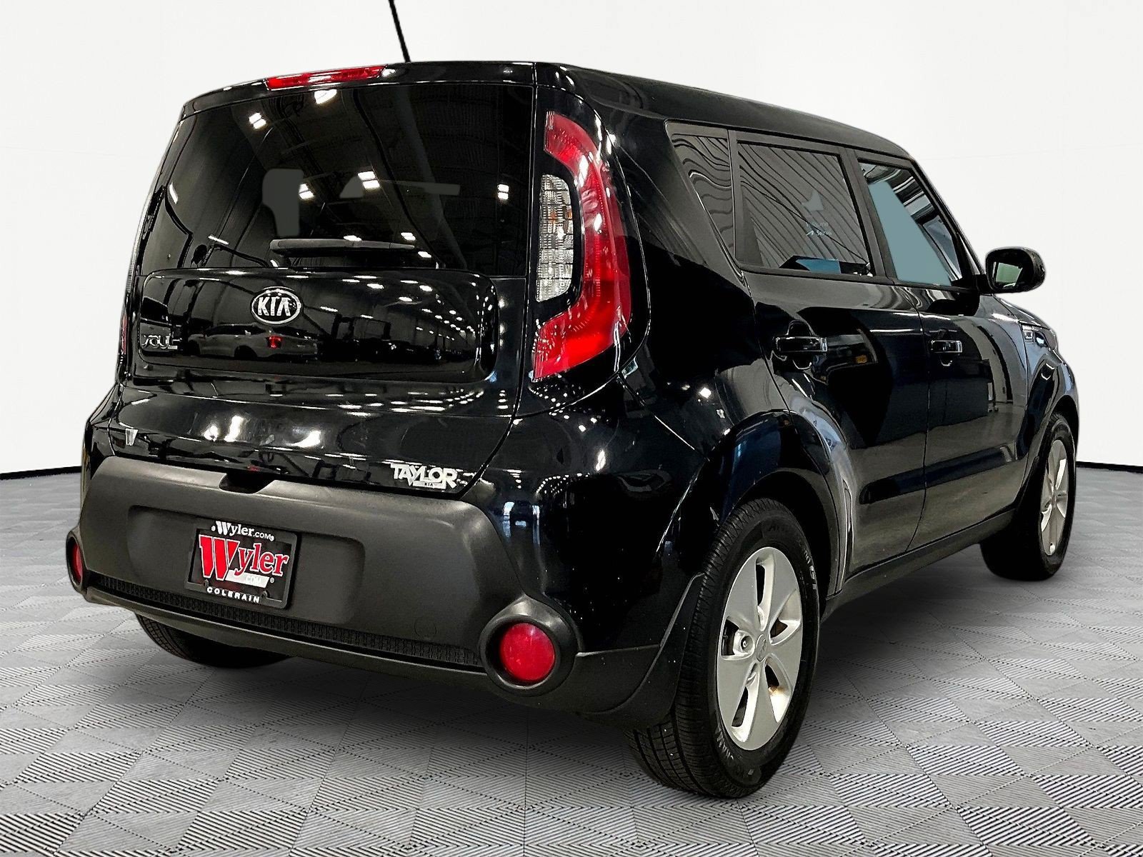 Used 2016 Kia Soul FWD image 6