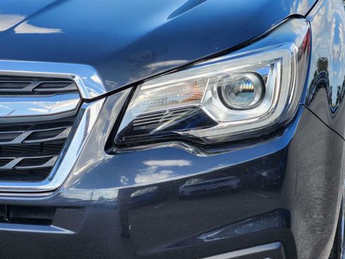 Used 2018 Subaru Forester 2.5i Touring AWD/4WD image 7