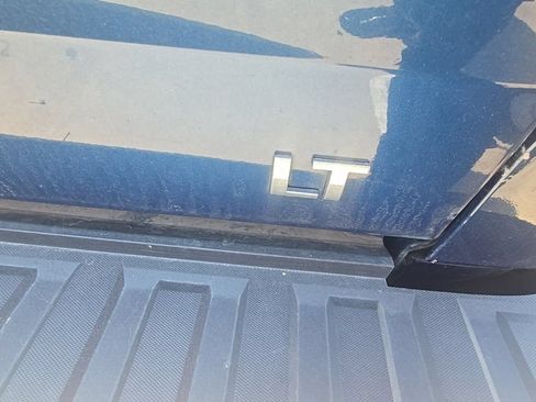 Used 2018 Chevrolet Silverado 1500 LT w/ All Star Edition AWD/4WD image 19