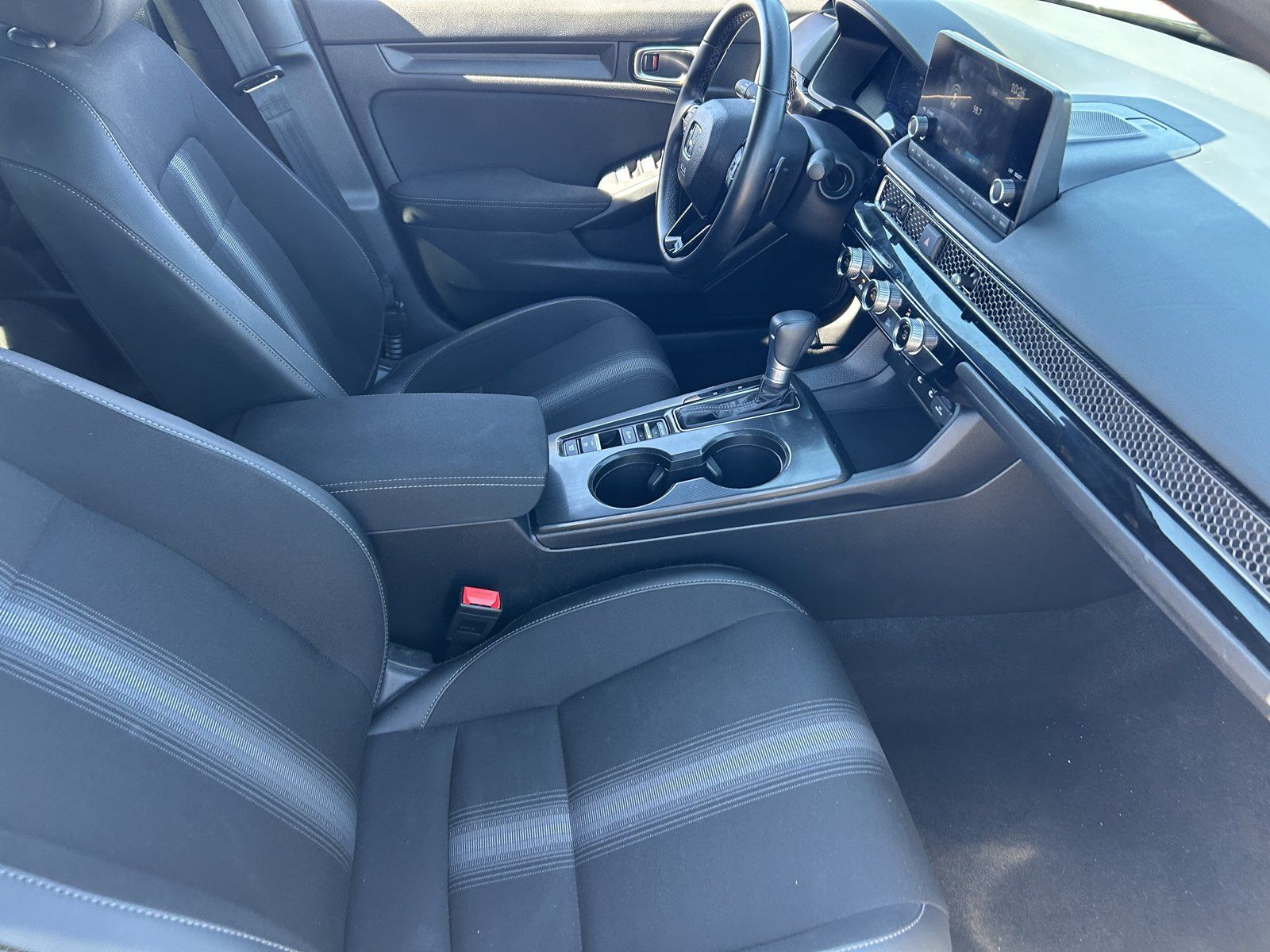 Used 2025 Honda Civic Sport image 11
