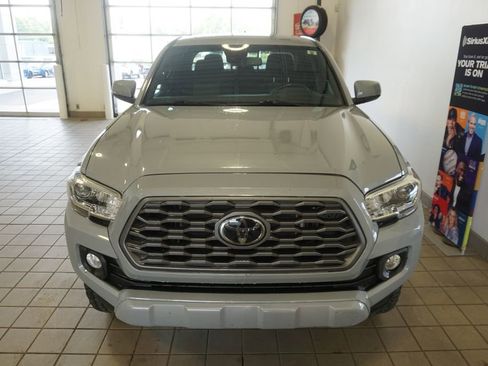 Used 2021 Toyota Tacoma TRD Off-Road w/ Blackout Package (TMS) AWD/4WD image 12