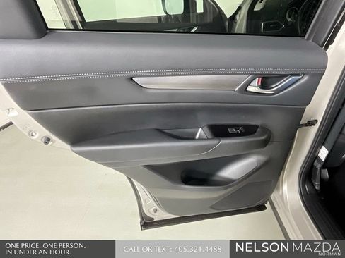 Used 2025 MAZDA CX-5 AWD 2.5 S w/ Select Package image 18