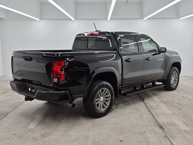 Used 2024 Chevrolet Colorado LT w/ LT Convenience Package RWD image 5