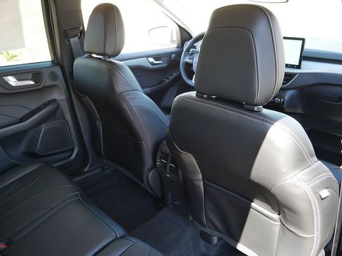 New 2026 Ford Escape Platinum w/ Premium Technology Package AWD/4WD image 30