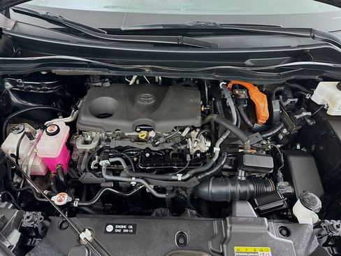 Used 2022 Toyota Sienna LE AWD/4WD image 9