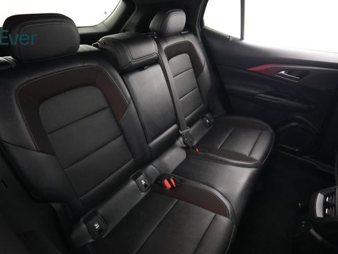 Used 2024 Chevrolet Equinox EV RS FWD image 5