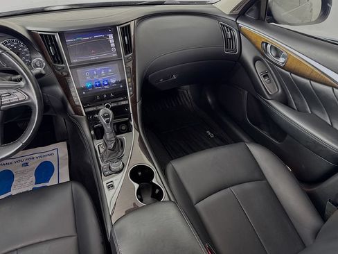 Used 2019 INFINITI Q50 Luxe w/ Essential Package (3.0T Luxe) RWD image 30