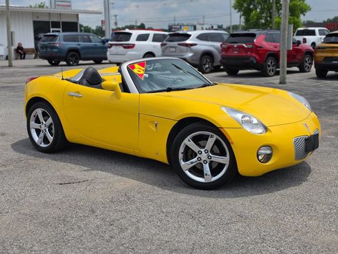 Used 2007 Pontiac Solstice Convertible w/ Premium Package RWD image 20