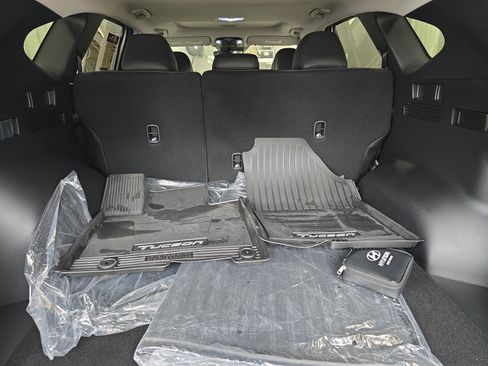 Certified 2025 Hyundai Tucson SEL FWD image 13