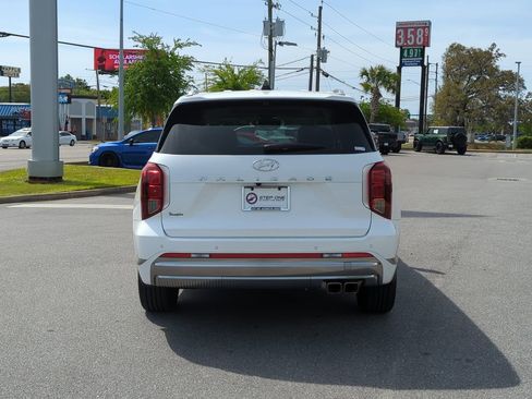 Used 2025 Hyundai Palisade Calligraphy image 6