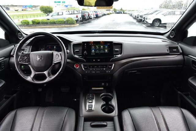 Used 2023 Honda Passport TrailSport image 7