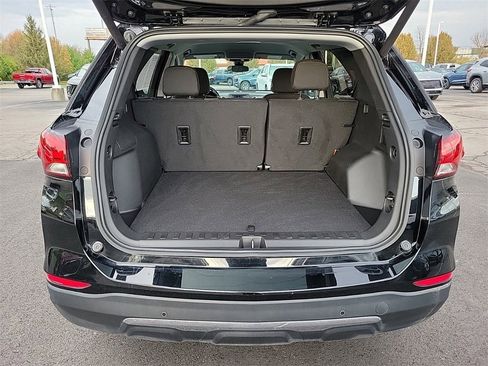 Used 2023 Chevrolet Equinox LT image 7